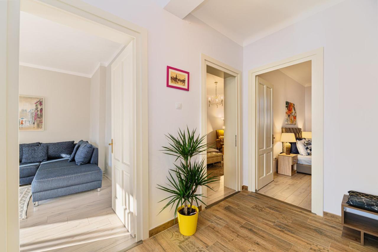 Chic&View Brasov Apartment Dış mekan fotoğraf